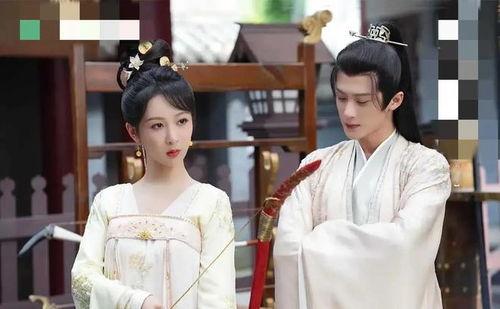 吃瓜最新事件爆料古装,揭秘吃瓜群众最新古装爆料之谜  第1张